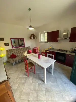 Cucina o angolo cottura di Piccola Casa Liguria Un'oasi al sole
