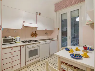 Cucina o angolo cottura di Apartment Sea Escape by Interhome