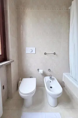 Bagno di Family House - Crema