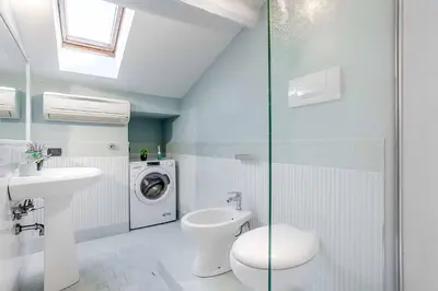 Bagno di Casa Mameli in The Heart of City