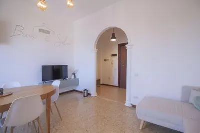 TV o dispositivi per l'intrattenimento presso Burro e salvia HOME Reggio Emilia apartment