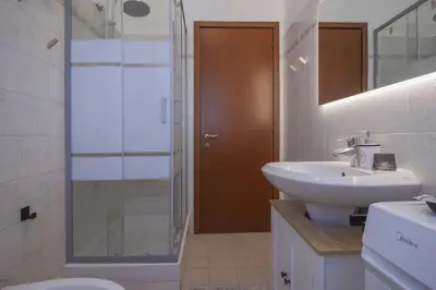 Bagno di Burro e salvia HOME Reggio Emilia apartment
