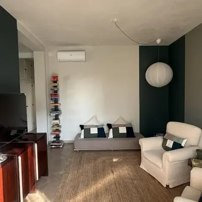 appartamento con balcone a due passi dal centro