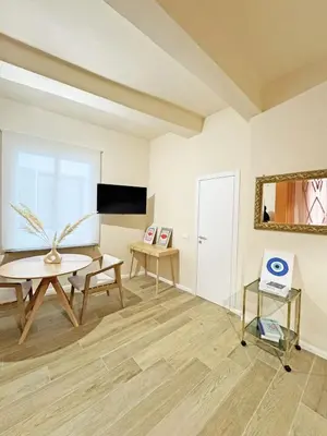 TV o dispositivi per l'intrattenimento presso rhouse petit prodige