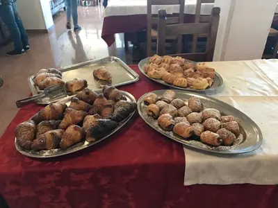Cibo presso l'hotel o nelle vicinanze
