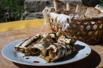 Cibo presso l'agriturismo o nelle vicinanze