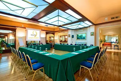 Zona business o sala conferenze di Grand Hotel Regina Salsomaggiore
