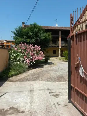Giardino di B&B IL Loto BIKE FRIENDLY