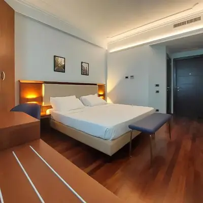 Dado Hotel International