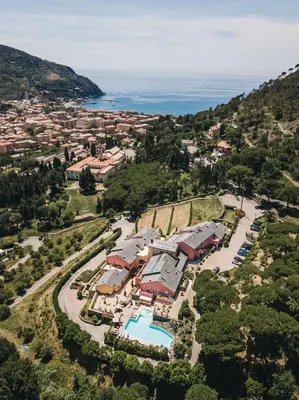 Paesaggio naturale nelle vicinanze dell'hotel