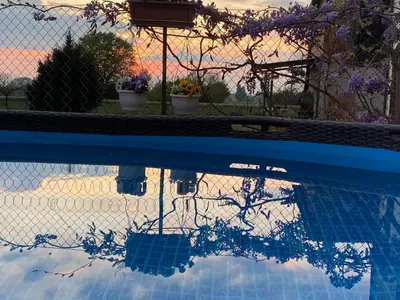 Piscina di B&B Happiness in the Country o nelle vicinanze