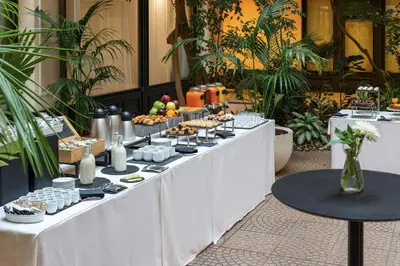 Cibo presso l'hotel o nelle vicinanze