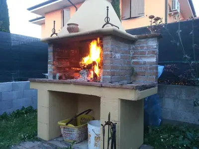 Attrezzature per barbecue disponibili per gli ospiti del bed & breakfast