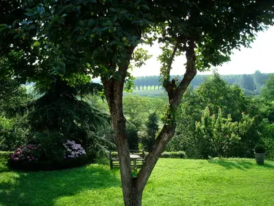 Giardino di Relais Torre Dei Torti - Luxury Bed and Breakfast