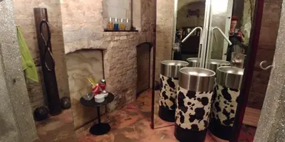 Bagno di lo scrigno di Lara