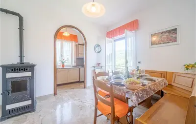 Area soggiorno di Nice Home In San Pietro Vara -Sp-