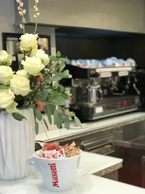 Cibo presso l'hotel o nelle vicinanze
