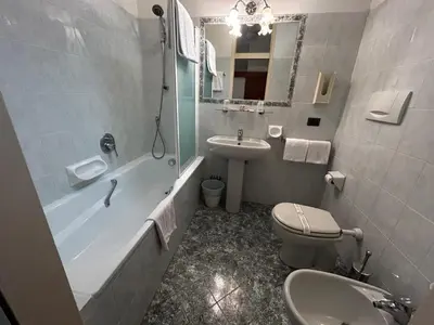 Bagno di Hotel Select