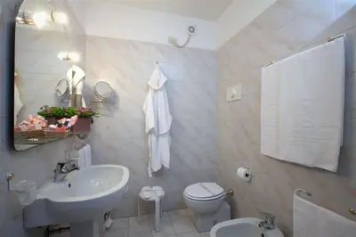Bagno di Hotel City