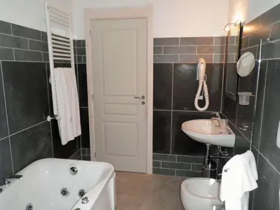 Bagno di Costa Morroni