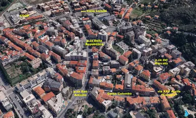 Vista generica su Sestri Levante o vista sulla città dall'interno dell'appartamento
