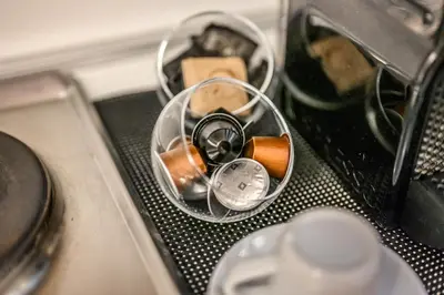 Set per la preparazione di tè e caffè presso Emilia Studios