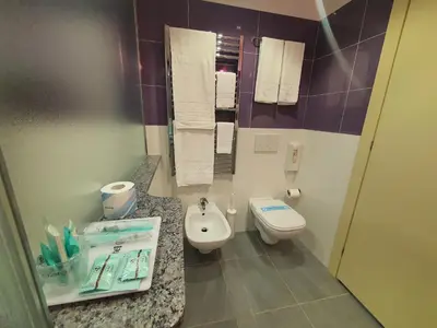 Bagno di Hotel Motel 2