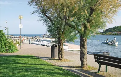 Paesaggio naturale nelle vicinanze della casa vacanze