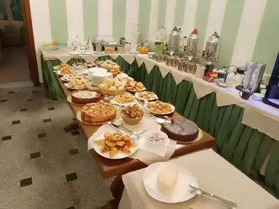 Cibo presso l'hotel o nelle vicinanze
