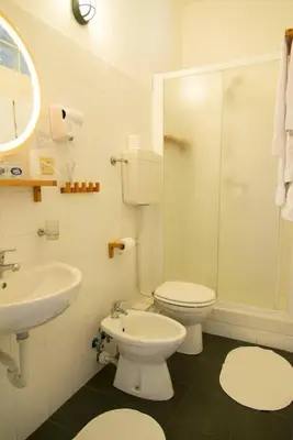 Bagno di Hotel Elisabetta