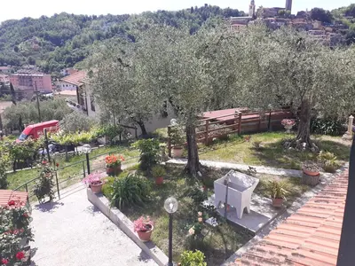 Giardino di casetta del nonno bis