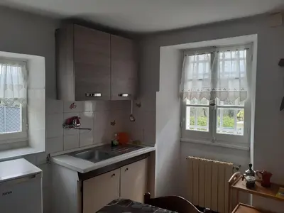 Cucina o angolo cottura di casetta del nonno bis