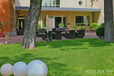 Giardino di Hotel Due Pini