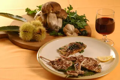 Cibo presso l'agriturismo o nelle vicinanze