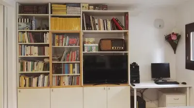 Biblioteca nell'appartamento