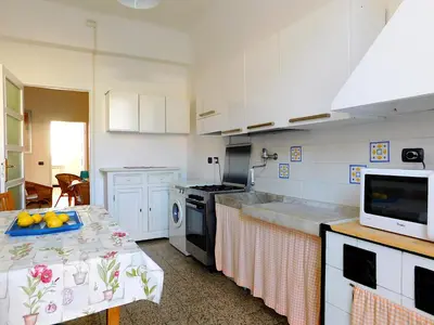 Cucina o angolo cottura di Welcome to alma's house, Levanto