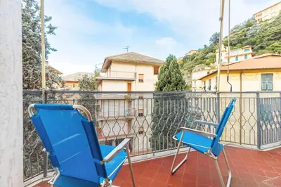 Balcone o terrazza di Accogliente appartamento a 100m dal mare, Levanto