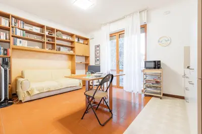 Cucina o angolo cottura di Accogliente appartamento a 100m dal mare, Levanto