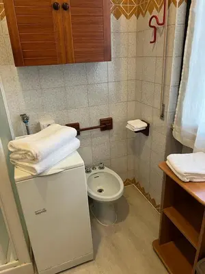 Bagno di Senza Pensieri via Viviani