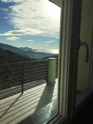 Paesaggio naturale nelle vicinanze della villa