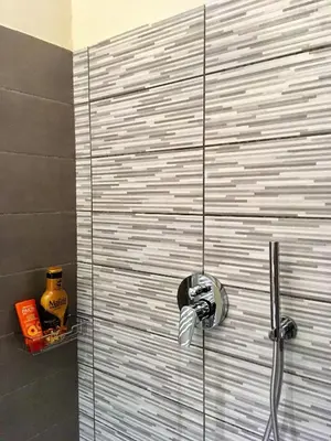 Bagno di MONOLOCALE VICINO MILANO1