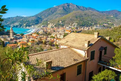 Paesaggio naturale nelle vicinanze della casa vacanze