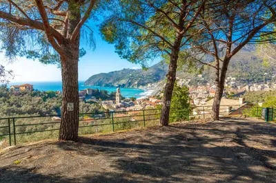 Paesaggio naturale nelle vicinanze della casa vacanze