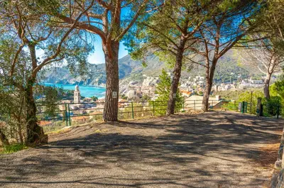 Paesaggio naturale nelle vicinanze della casa vacanze