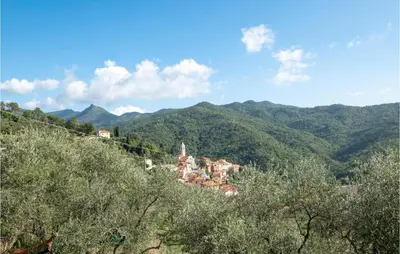 Paesaggio naturale nelle vicinanze della casa vacanze