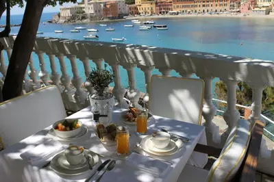 Vista sul fiume nelle vicinanze dell'hotel