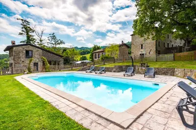 Piscina di Agriturismo Il Salice o nelle vicinanze