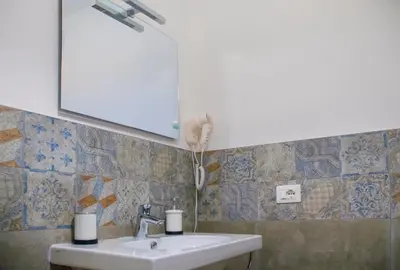 Bagno di RED ONE
