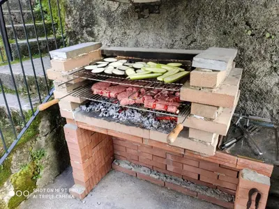 Attrezzature per barbecue disponibili per gli ospiti dell'appartamento