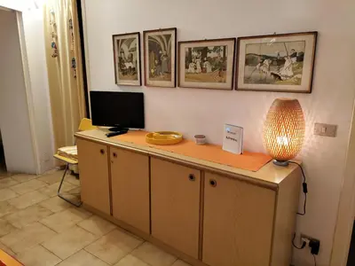 TV o dispositivi per l'intrattenimento presso Basuetta Apt in historIcal center with AC
